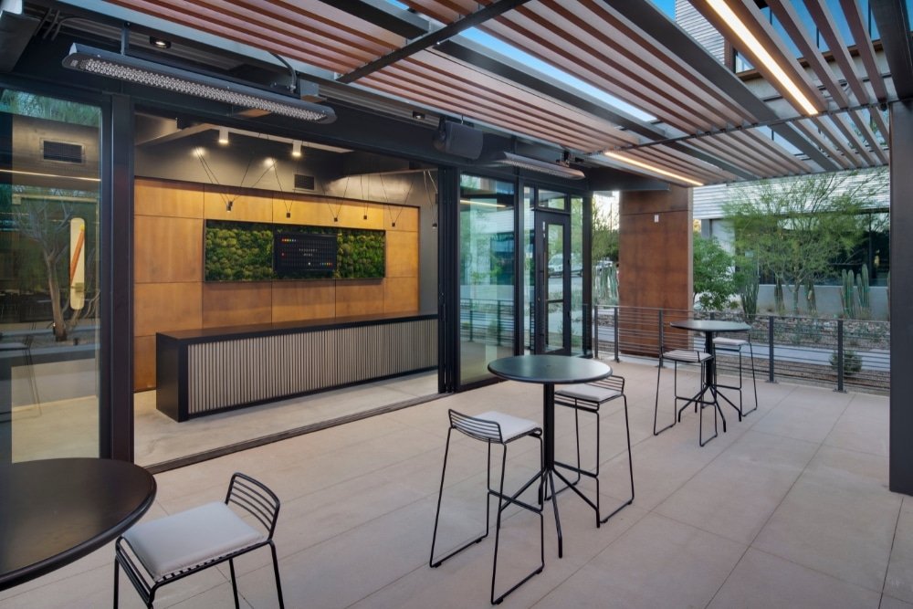 Assembly Bar - Full service beverage station